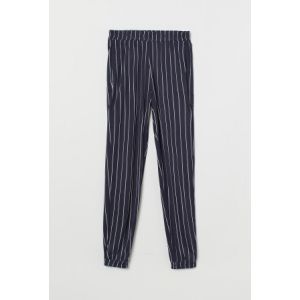 Pantaloni cu elastic in talie