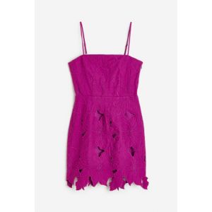 Rochie de bumbac cu broderie