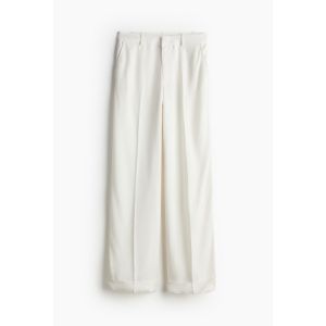 Pantaloni eleganti cu margine intoarsa