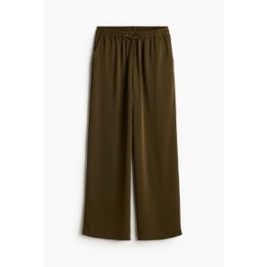 Pantaloni largi cu elastic in talie