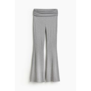 Pantaloni tip yoga incretiti