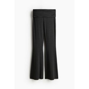 Pantaloni tip jazz cu incretituri