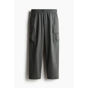 Pantaloni de drumetie hidrofugi