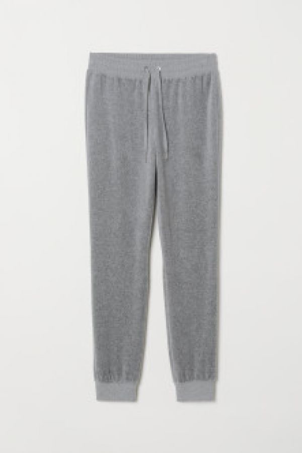  Pantaloni tip jogging de velur